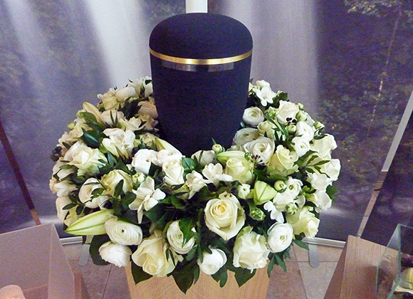 Blumen vom Florist bei Salzkammergut für Begräbnis